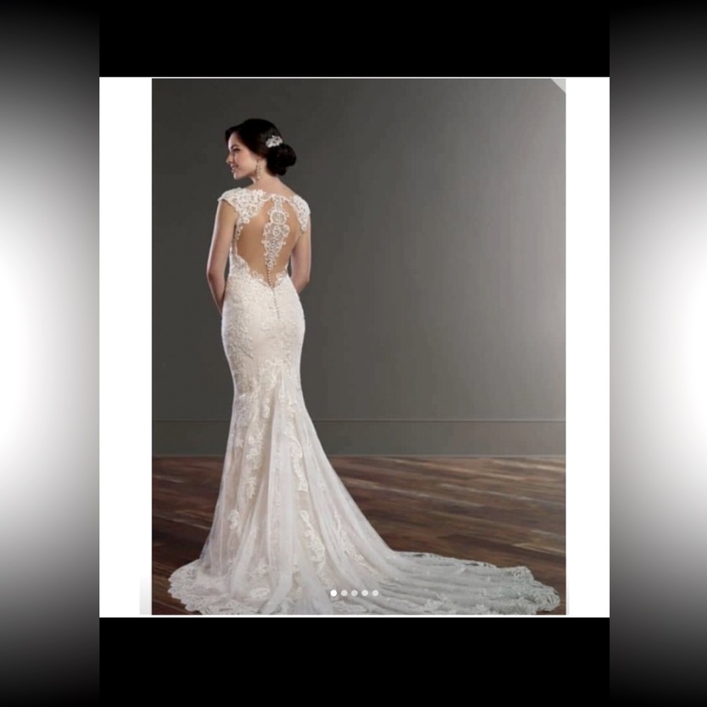 Wedding dress in good shape has been well cared for